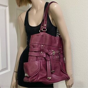 B. MAKOWSKY 100% Genuine Leather Magenta Purple Large Shoulder Bag